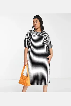 Noisy May Midi t-shirt dress in black and white stripe