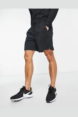 Nike Dri-Fit Unlimited 7in shorts in dark