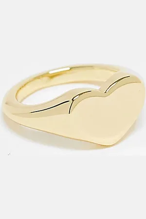 Pieces® Exclusive 18k plated heart signet ring in