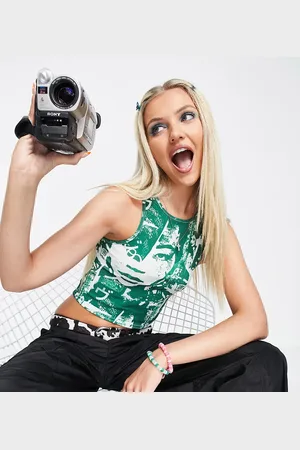 Tammy Girl Racer ribbed crop vest in grunge retro print