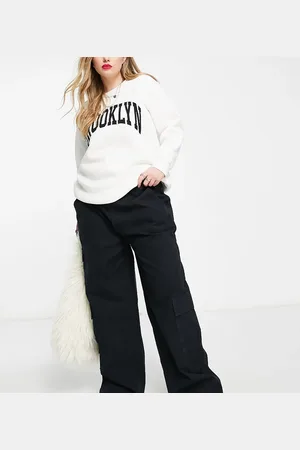 ASOS ASOS DESIGN Curve oversized cargo trouser with multi pocket in