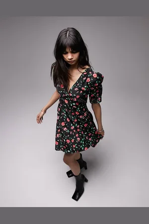 Topshop Bella mini tea dress in rose print