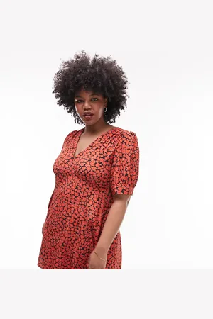 Topshop Bella v-neck mini tea dress in floral print