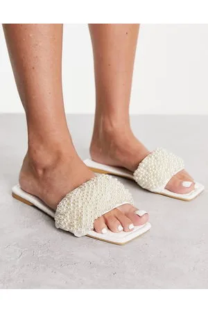Truffle Collection Plaited pearl sliders in