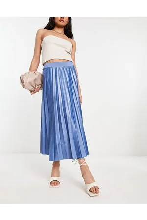 Pleated skirt long clearance india