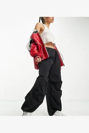 ASOS ASOS DESIGN Petite parachute cargo trouser in