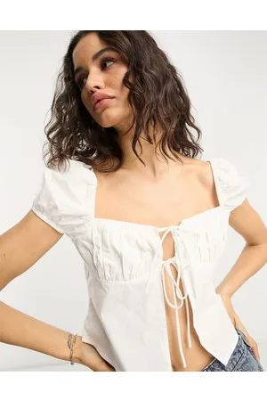 Glamorous Milkmaid split hem top in off