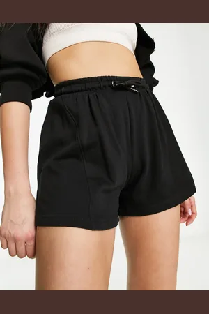 Il Sarto Drawstring shorts co-ord with seam detail in