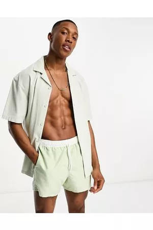 ASOS Men Swim Shorts - Swim shorts in short length with contrast waistband in light