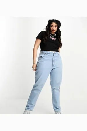 Wrangler Mom jeans in waves denim