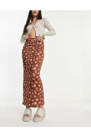 Daisy Street Jersey maxi skirt in tie dye floral