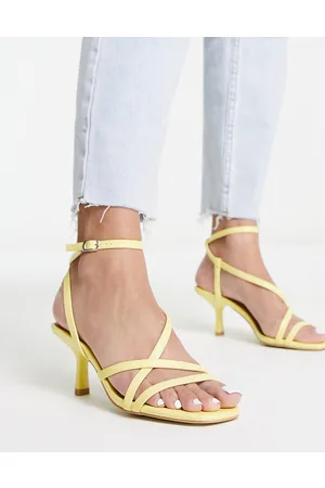 New Look block heeled sandals in light pink by New Look