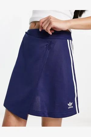 Adidas three outlet stripe skirt