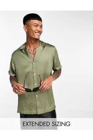 ASOS DESIGN relaxed short sleeve shirt in tiger print with revere collar