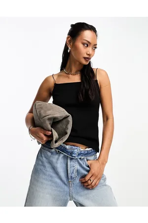 NA-KD Shrunken spaghetti strap top in