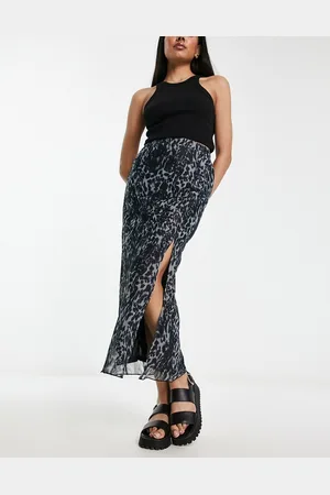 Urban Threads Mesh midaxi skirt with lettuce hem in grey leopard print