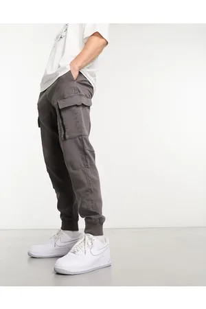 Bershka Slim cargo jogger in