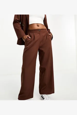 Miss Selfridge Petite slouchy dad trouser in