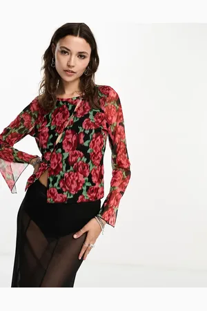 VIOLET ROMANCE Mesh top co ord with asymmetric button detail in oversized rose print