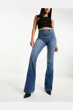 Spanx Flared jeans in vintage indigo