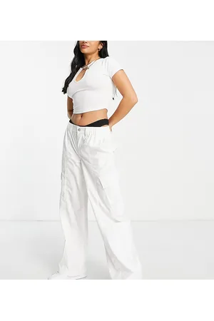 ASOS DESIGN low rise cargo trousers with zip details in white