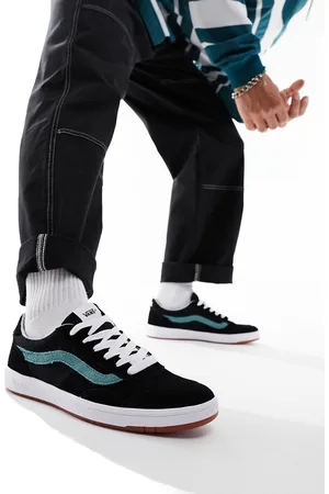 Vans Old Skool Black at Rs 1499/pair, Vans Casual Women Shoes in Surat