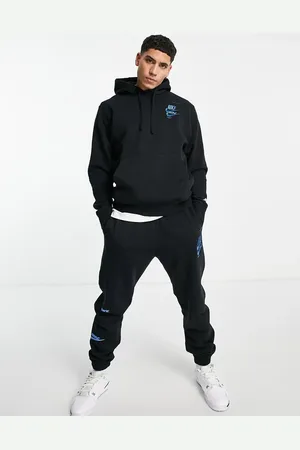 Nike Sport Essentials Multi Futura logo fleece hoodie in