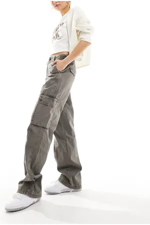Bershka Multipocket cargo in