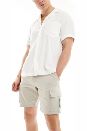 New Look Cargo shorts in stone