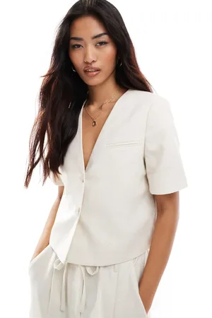 VERO MODA Mix and match short sleeve cropped blazer in beige