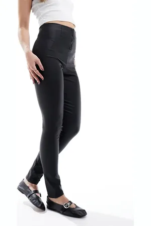 VILA Coated leggings with zip back in