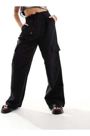 Stradivarius Tailored pull on cargo trouser in