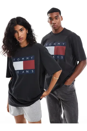 Tommy Hilfiger Unisex large flag logo t-shirt in