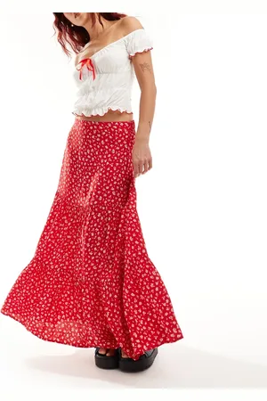 Monki Tiered maxi skirt in meadow floral