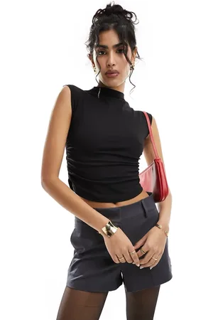 New Look Ruched side tank top in off