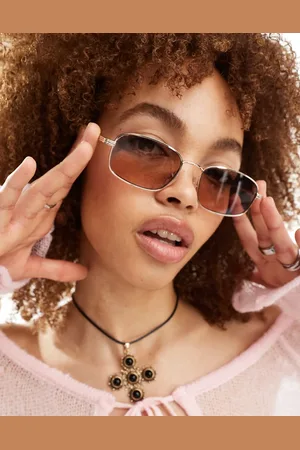 Reclaimed 90s wire frame sunglasses in