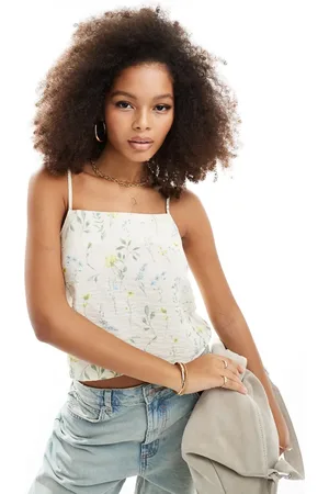 VERO MODA Strappy vest top in vintage floral print
