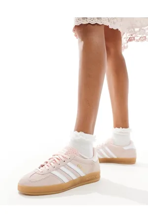 adidas Gazelle Indoor trainers in pale with gum sole