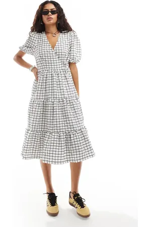 Monki Wrap midi smock dress with tiered hem in white and black pane check