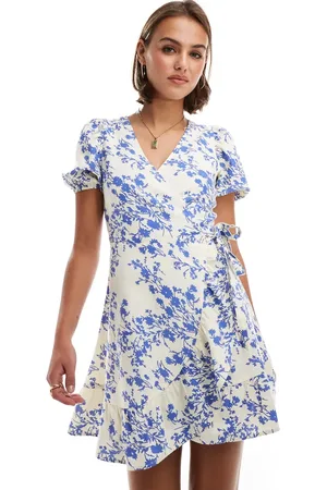 Brave Soul Floral print wrap dress in blue & white