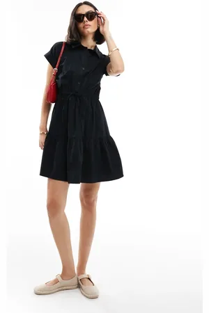 Threadbare Song poplin v neck skater dress in