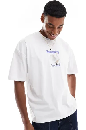 ASOS Oversized t-shirt in with front print