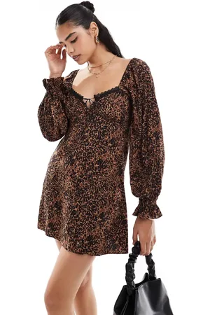 Miss Selfridge Ribbon detail tie front mini tea dress in animal print