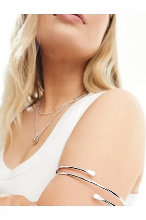 ASOS ASOS DESIGN Curve arm cuff with wraparound wire design in tone