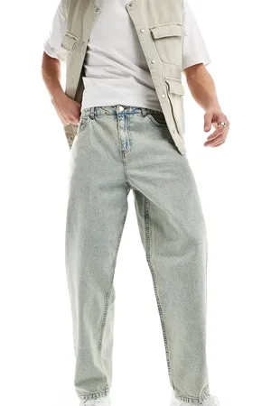 Reclaimed 90s baggy dad jean in 90s light