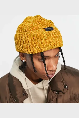 Champion Ribbed small logo beanie in