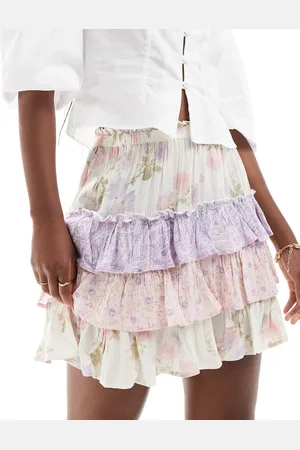 Miss Selfridge Crinkle tiered prairie mini skirt in mixed print