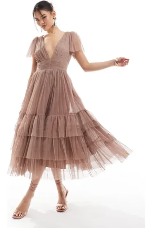 Lace & Beads Bridesmaid Madison v neck tulle midi dress in taupe