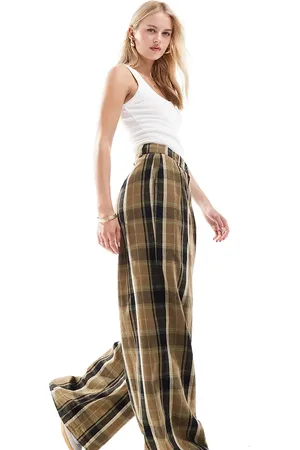 Noisy May High waist wide leg trousers with pleat detail in khaki check