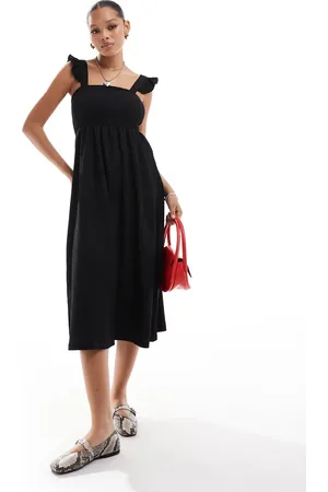 Pieces® Textured jersey frill strap maxi dress in